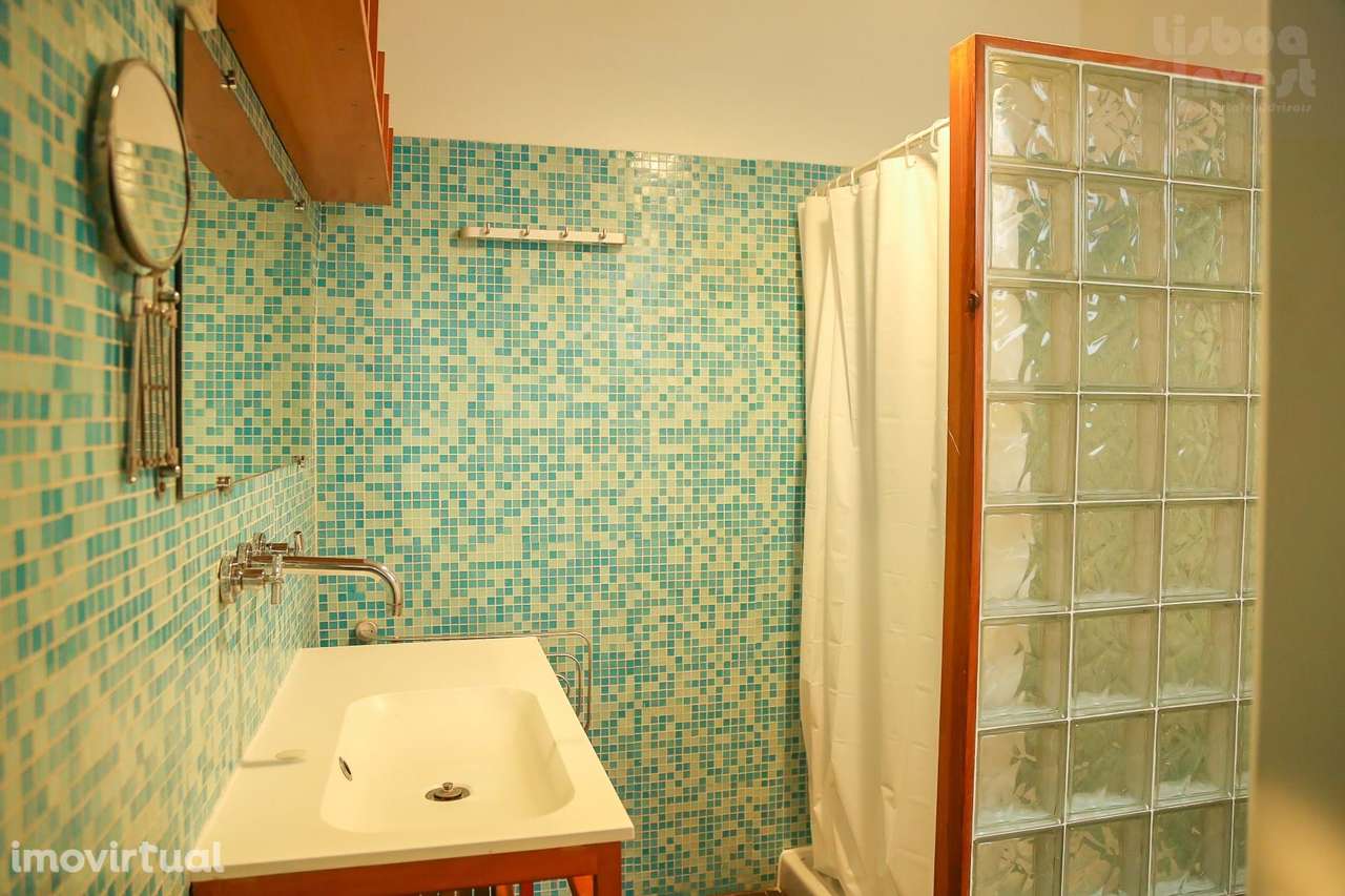 Apartamento T1 com Mezzanino mobilado no Bairro Alto - Grande imagem: 4/13