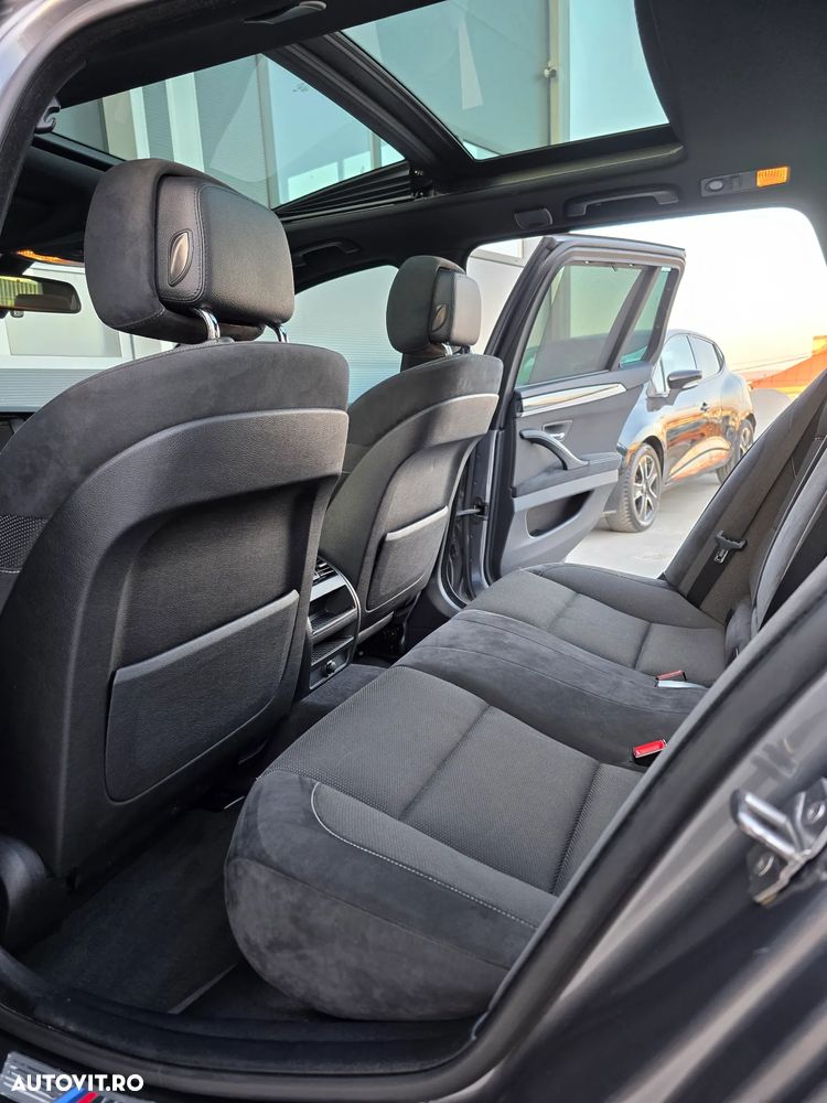 BMW Seria 5 520d Sport-Aut. - 30