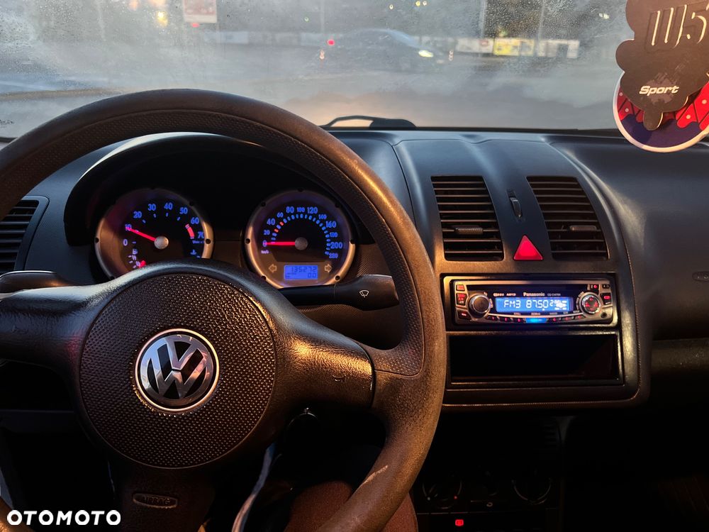 Volkswagen Polo 1.4 16V Basis - 14