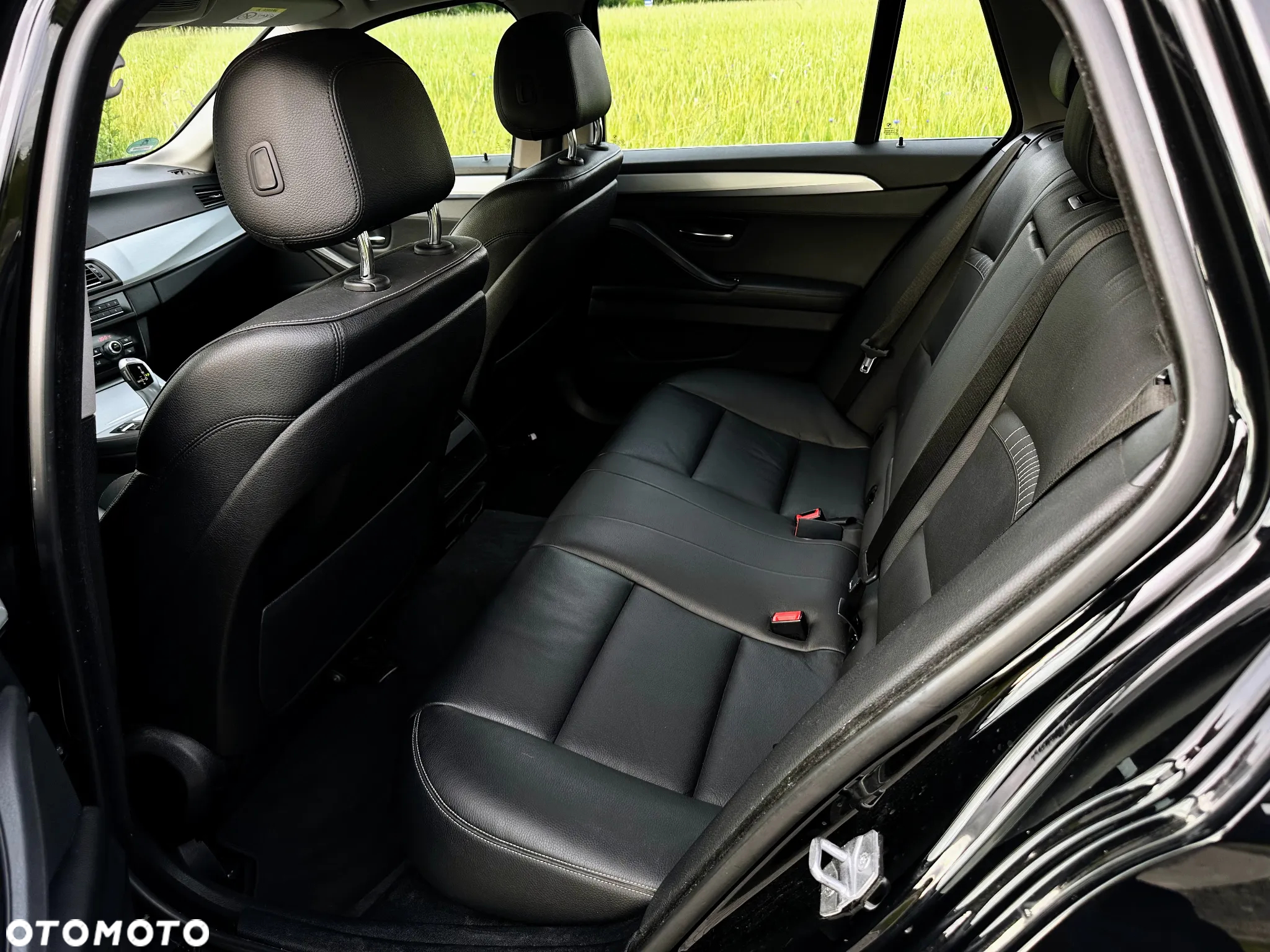 BMW Seria 5 520d xDrive Luxury Line - 9