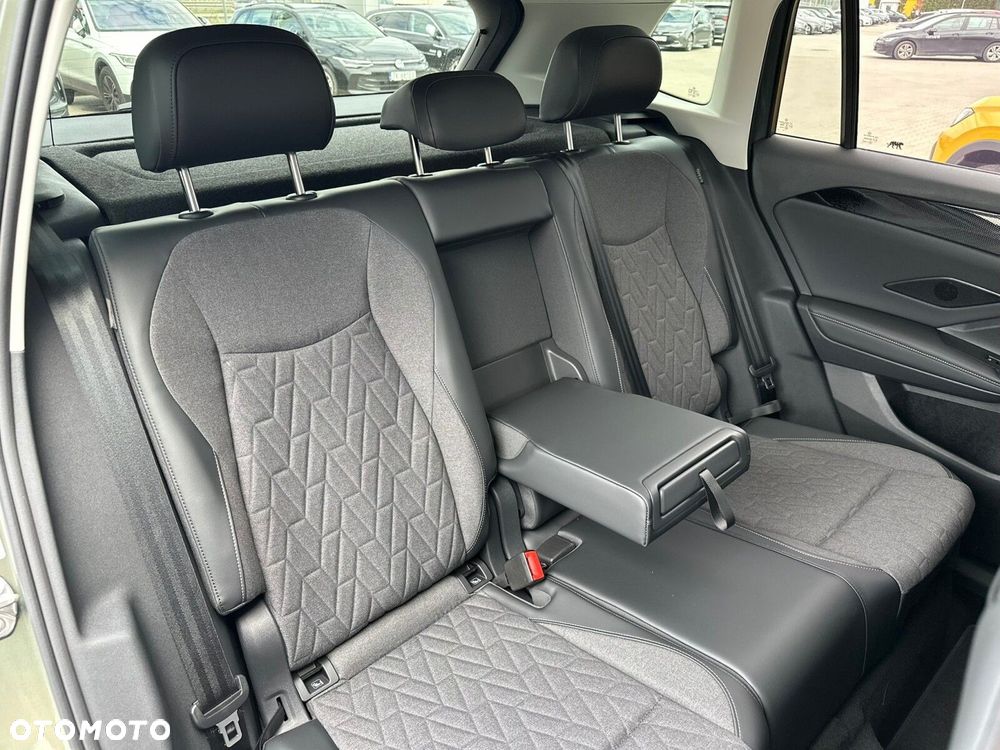 Volkswagen Tiguan 1.5 eTSI Life Plus DSG - 17
