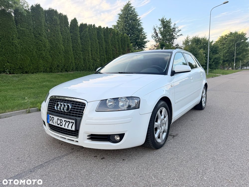 Audi A3 Sportback - 6