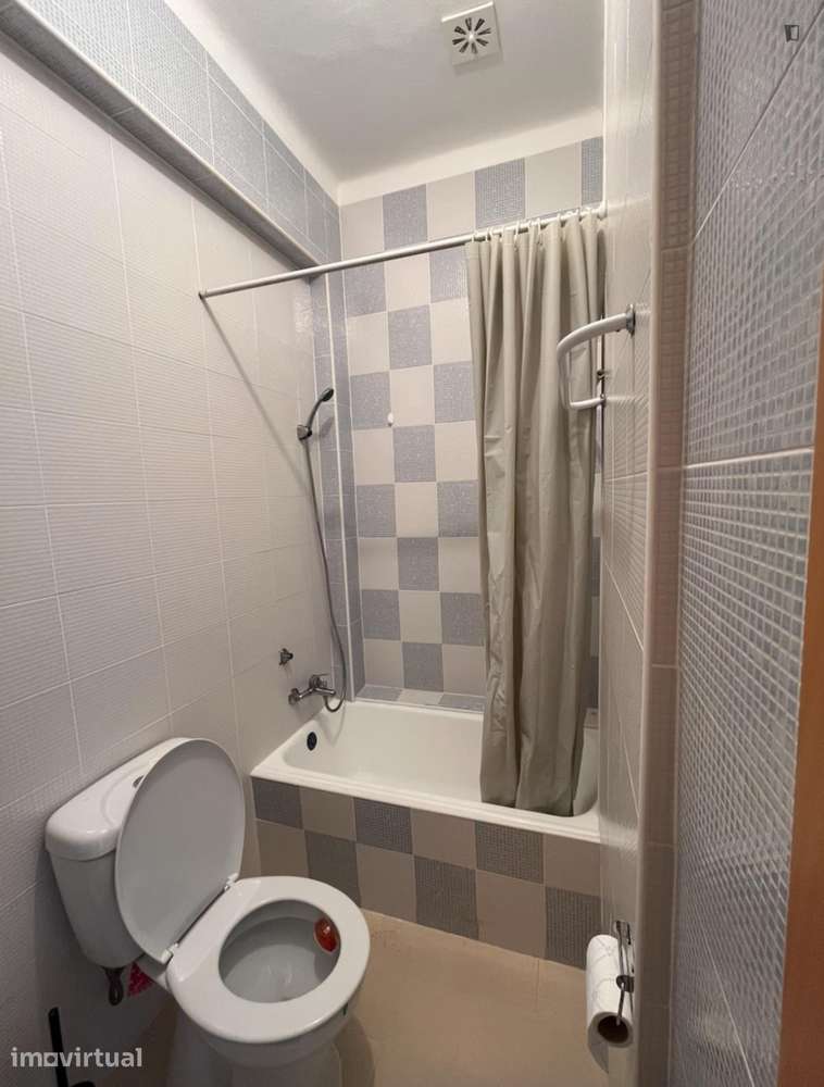 Apartamento com 1 quartos - localizado em Amadora Lisbon - Grande imagem: 4/13