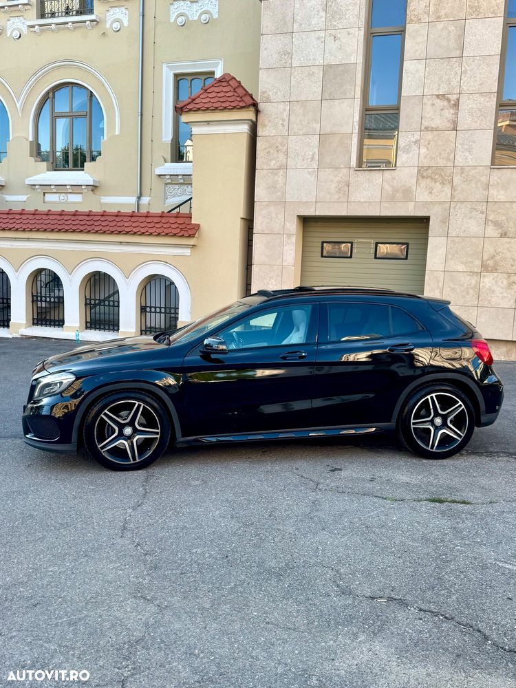Mercedes-Benz GLA - 24