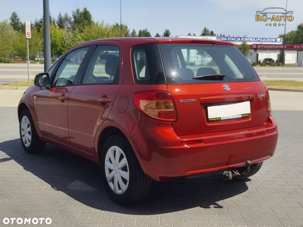 Suzuki SX4 - 8