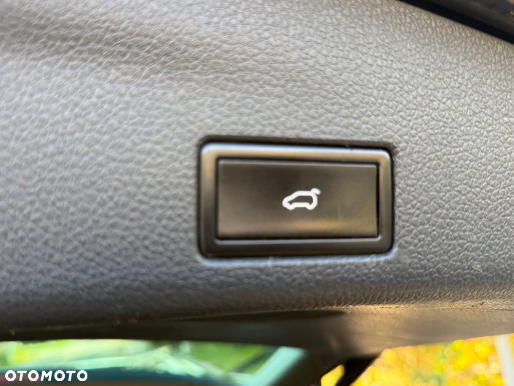 Seat Alhambra 2.0 TDI Ecomotive DSG Style Viva - 31