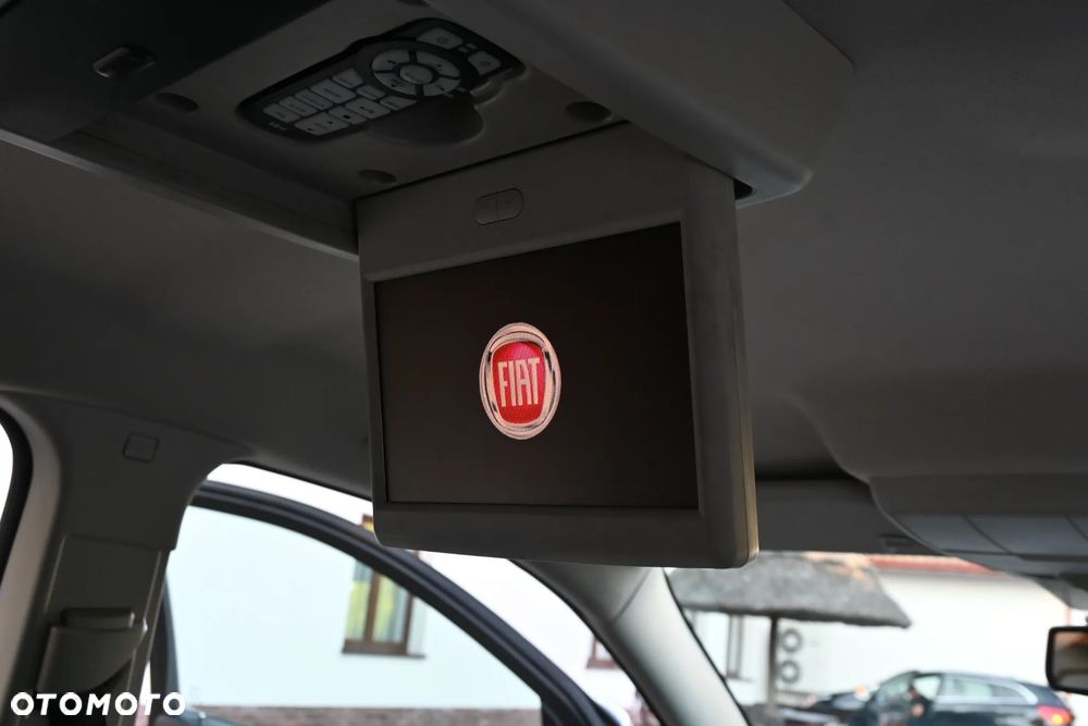 Fiat Freemont 3.6 V6 Black Code - 25