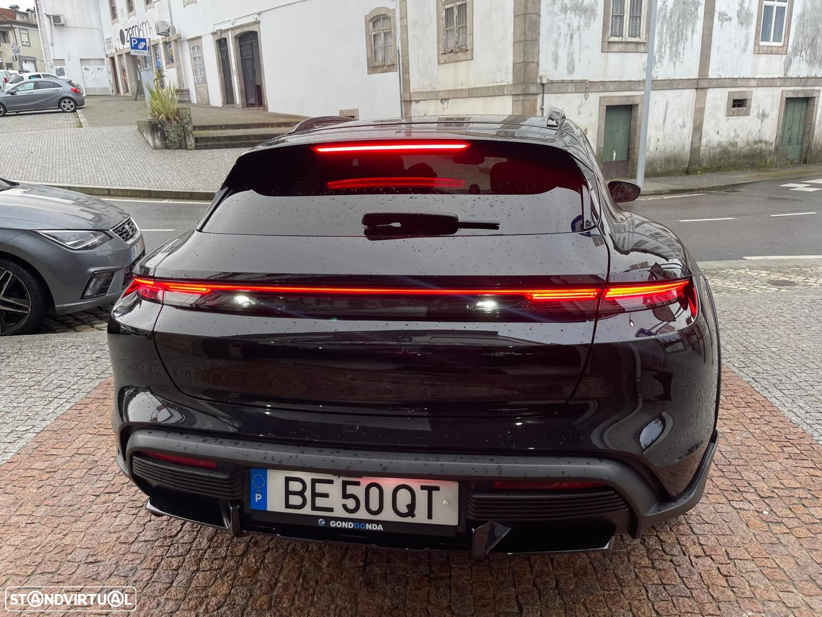 Porsche Taycan Cross Turismo Turbo - 14