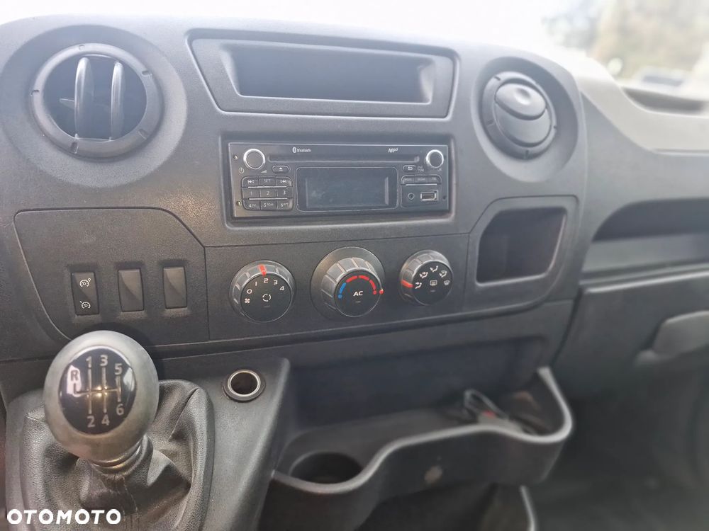 Renault Master - 13