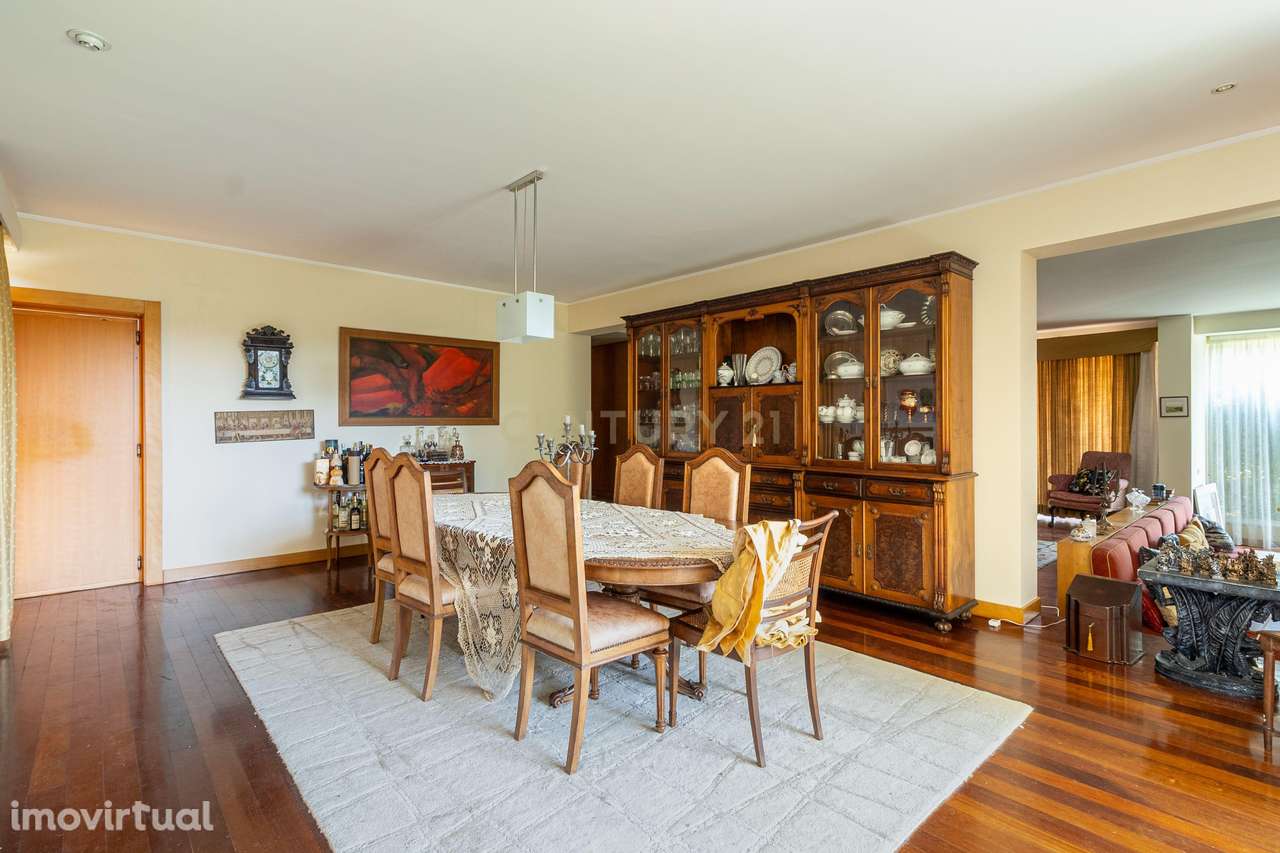 Moradia Isolada em Condomínio Privado junto ao Rio Cávado - Grande imagem: 4/44