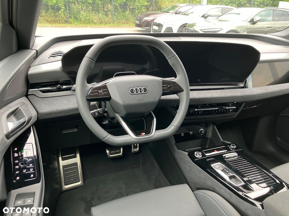 Audi Q6 e-tron 2026
