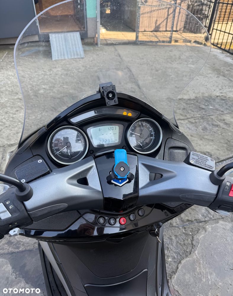 Piaggio X10 - 5