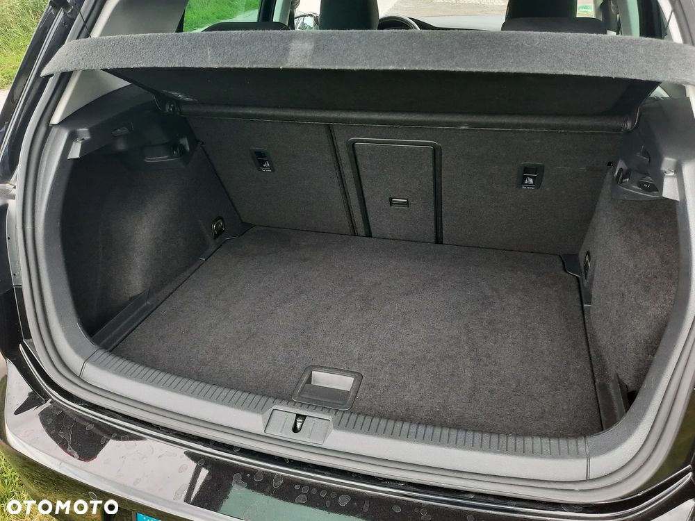 Volkswagen Golf 1.2 TSI BlueMotion Technology Cup - 25