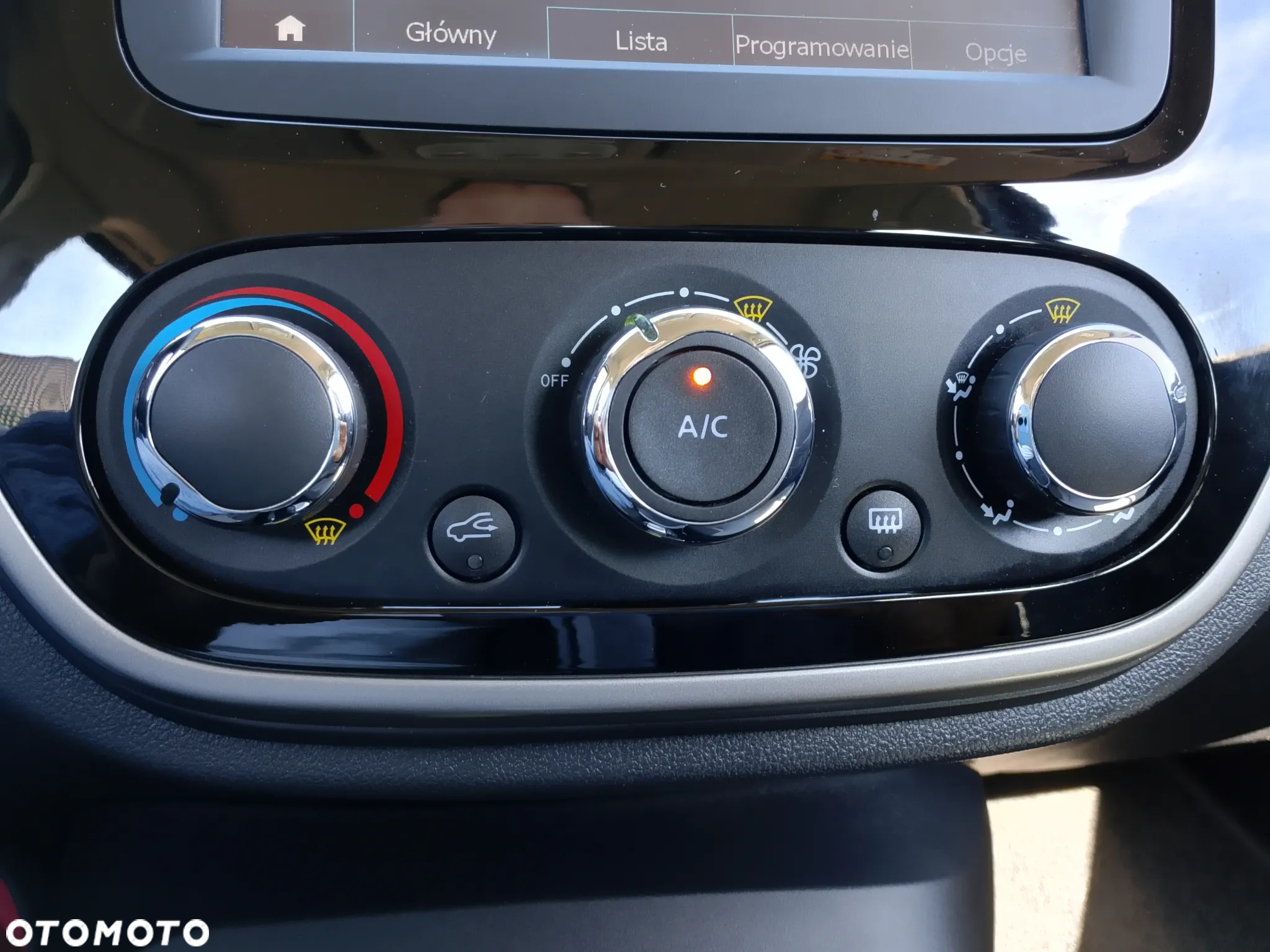 Renault Captur 1.2 Energy TCe Limited EDC - 23
