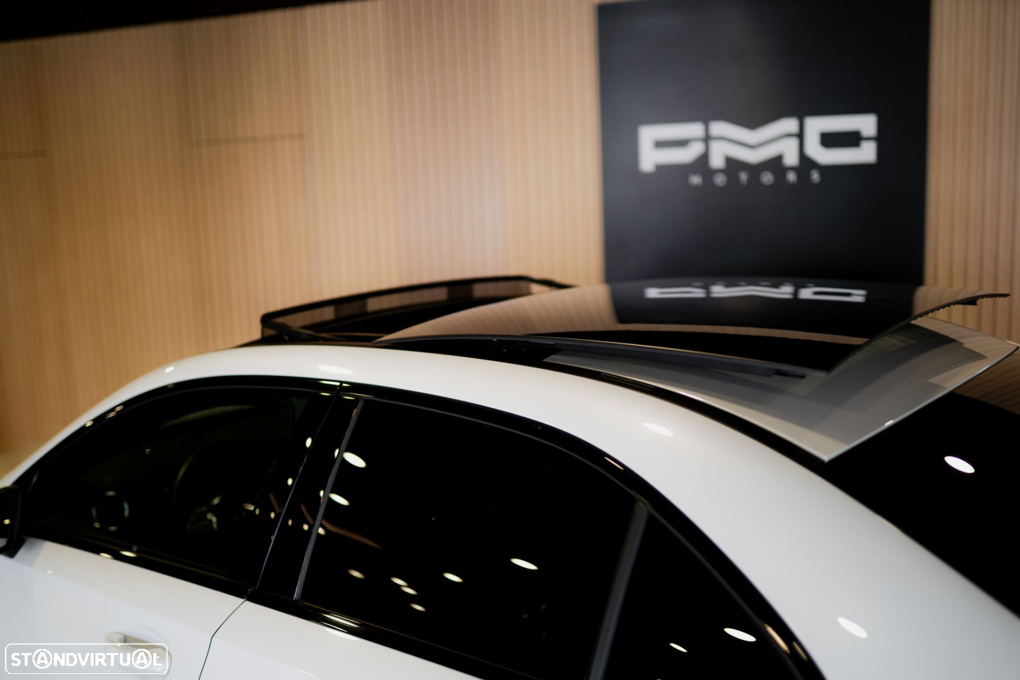 Mercedes-Benz A 250 Limousine e AMG Line - 15