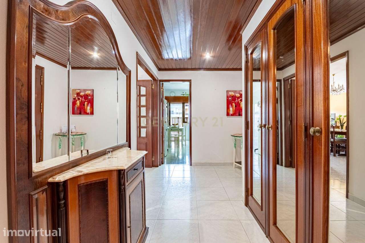 Apartamento T3 na Póvoa de Santa Iria - Grande imagem: 3/38