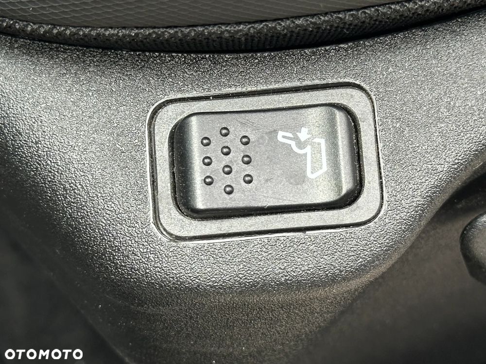 Jeep Renegade - 33