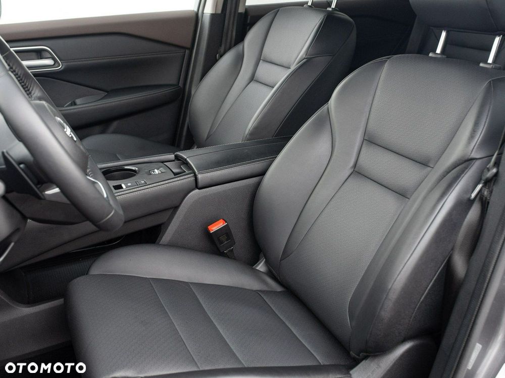Nissan X-Trail 1.5 VC-T MHEV Tekna 2WD Xtronic 7os - 15