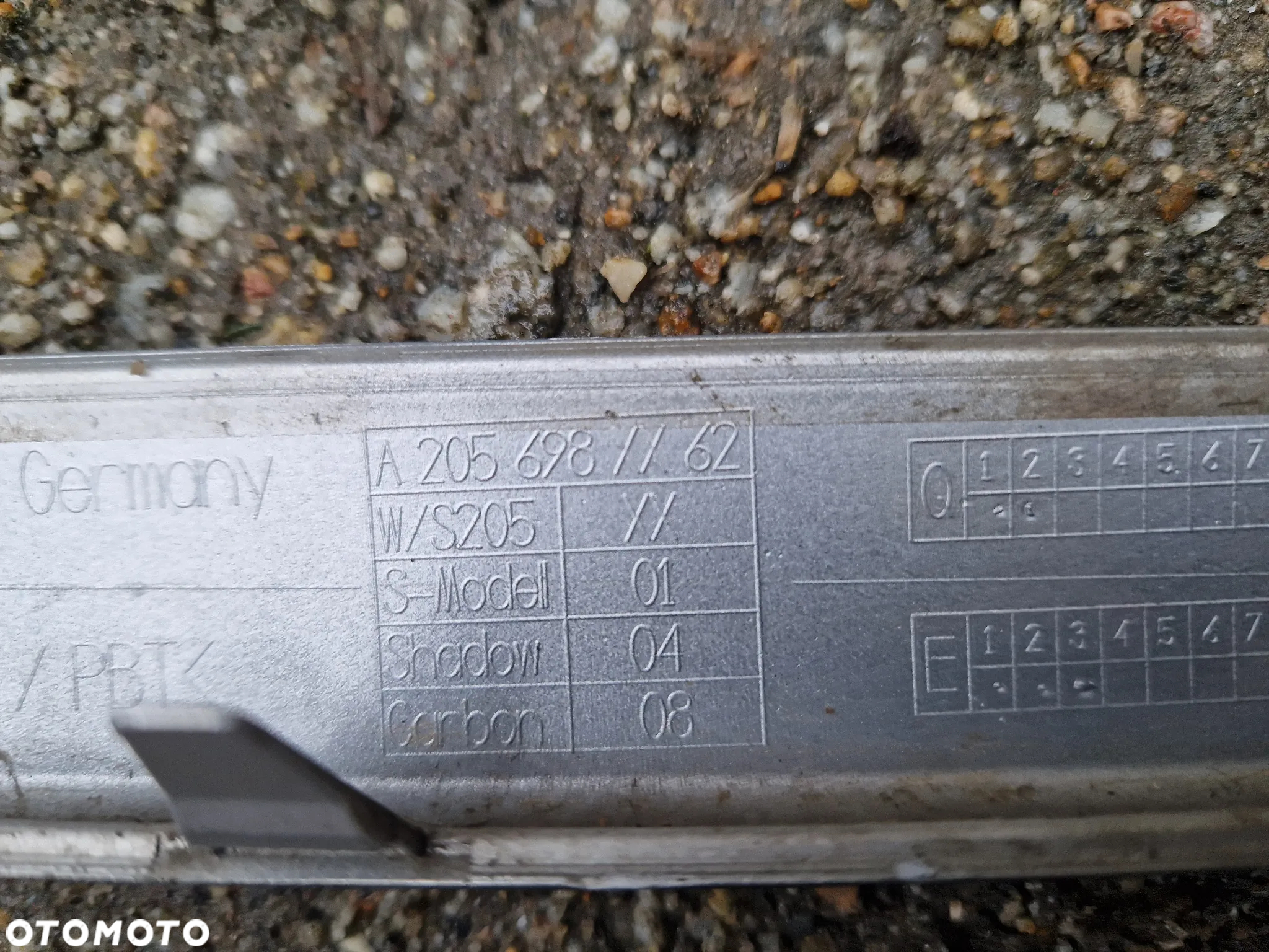Mercedes C-Klasa W205 AMG listwa progowa nakładka lewa A2056980162 - 4