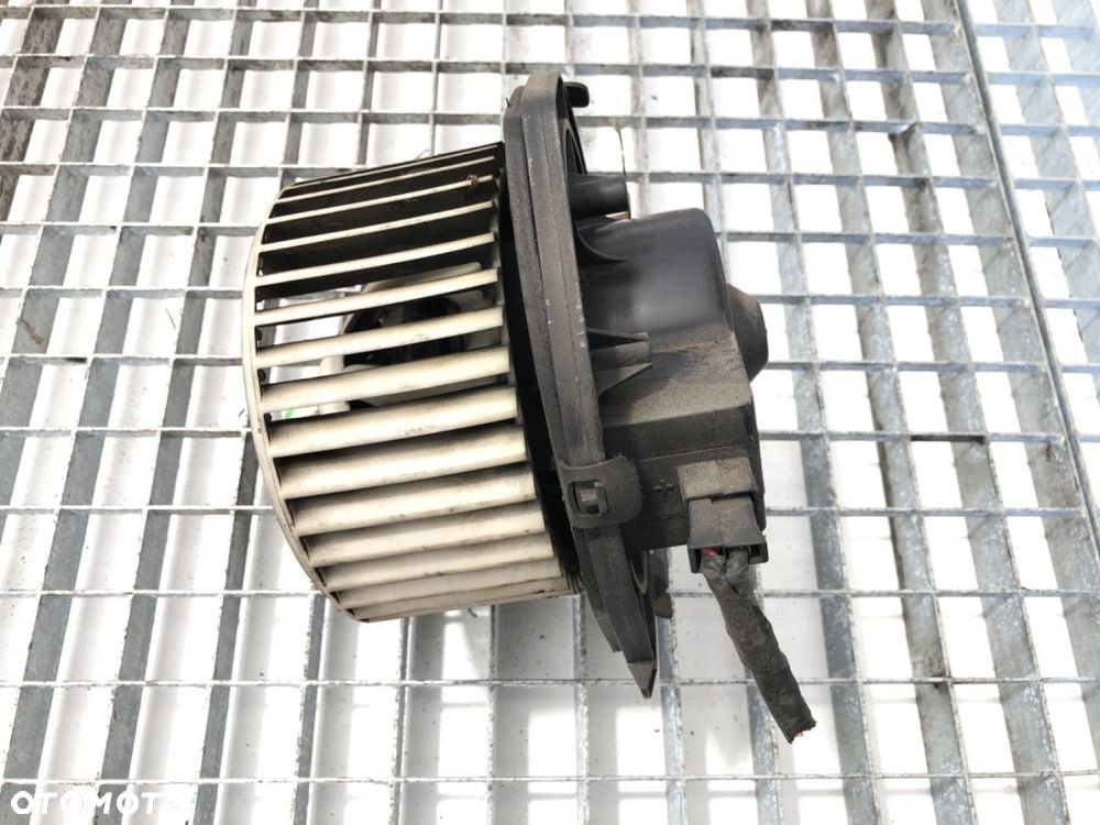 DMUCHAWA NAWIEWU  IVECO DAILY III Autobus 1999 - 2006 40 C 11, 50 C 11 78 kW [106 KM] olej napędowy - 2