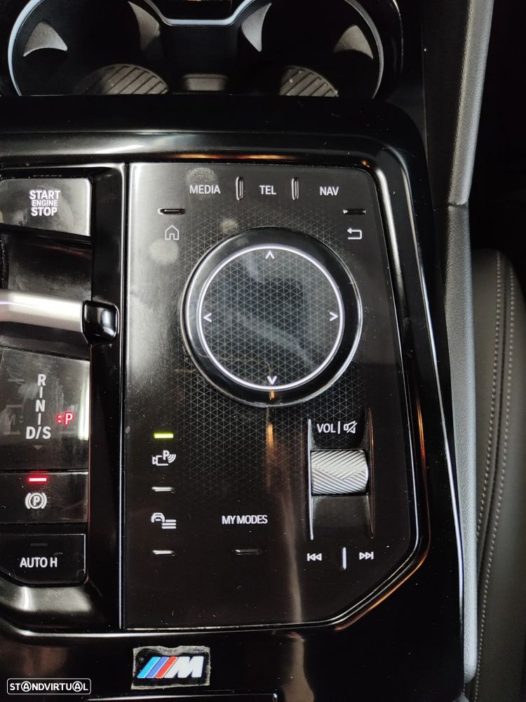 BMW 530 e Pack Desportivo M — fotografia 38