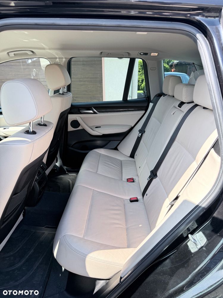 BMW X3 xDrive20i xLine - 11