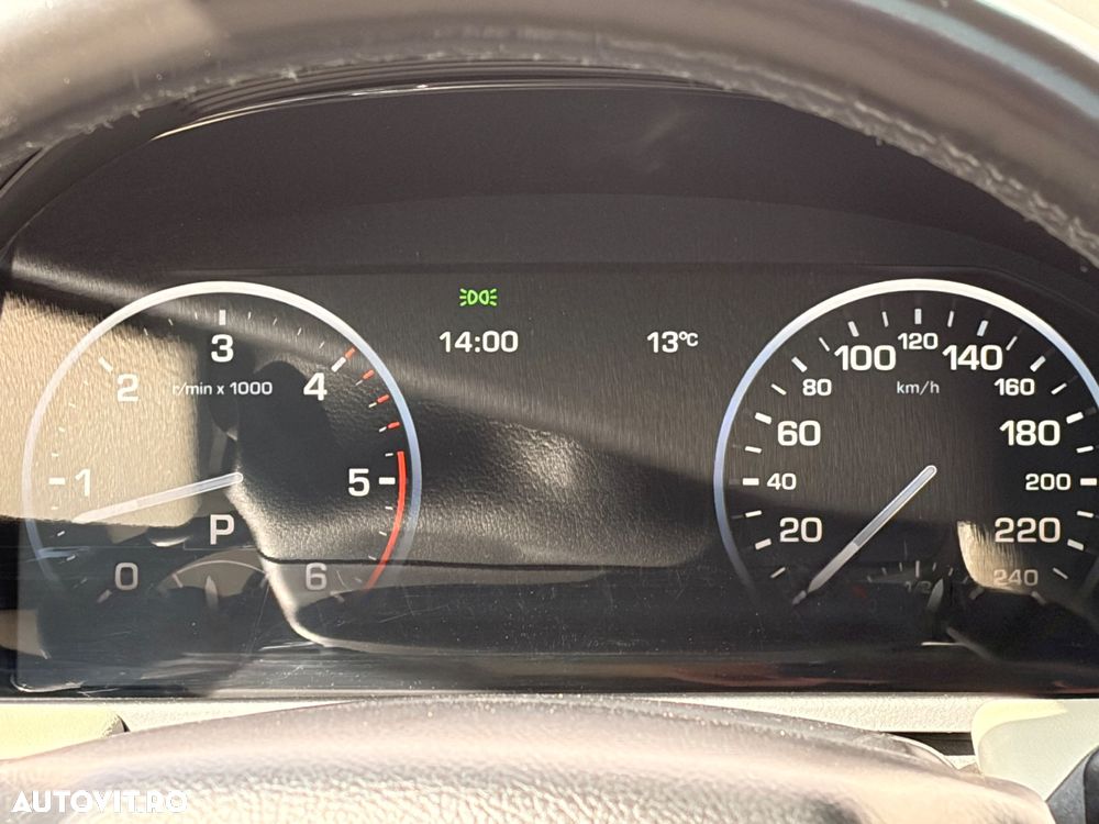 Land Rover Range Rover 4.4 TDV8 Vogue Aut - 11