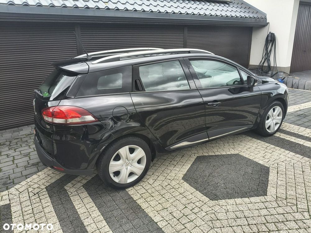 Renault Clio - 6