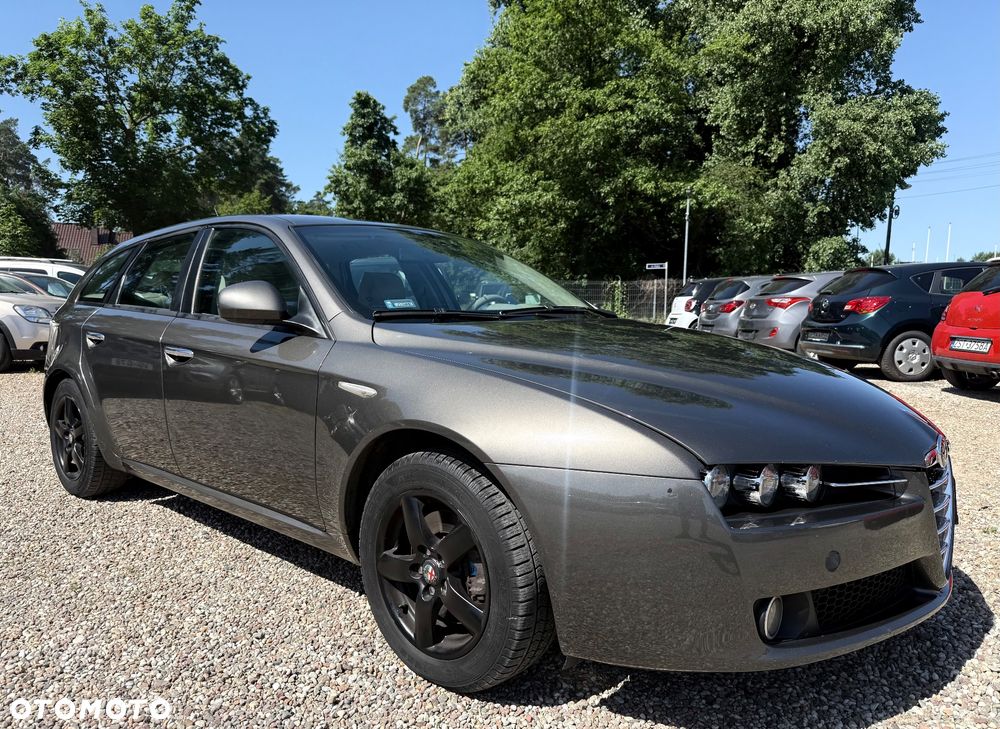 Alfa Romeo 159 2.2JTS Distinctive - 1