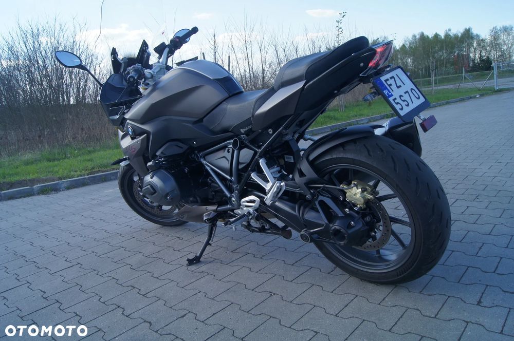 BMW RS - 5