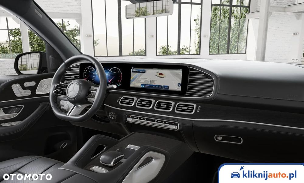 Mercedes-Benz GLS - 8
