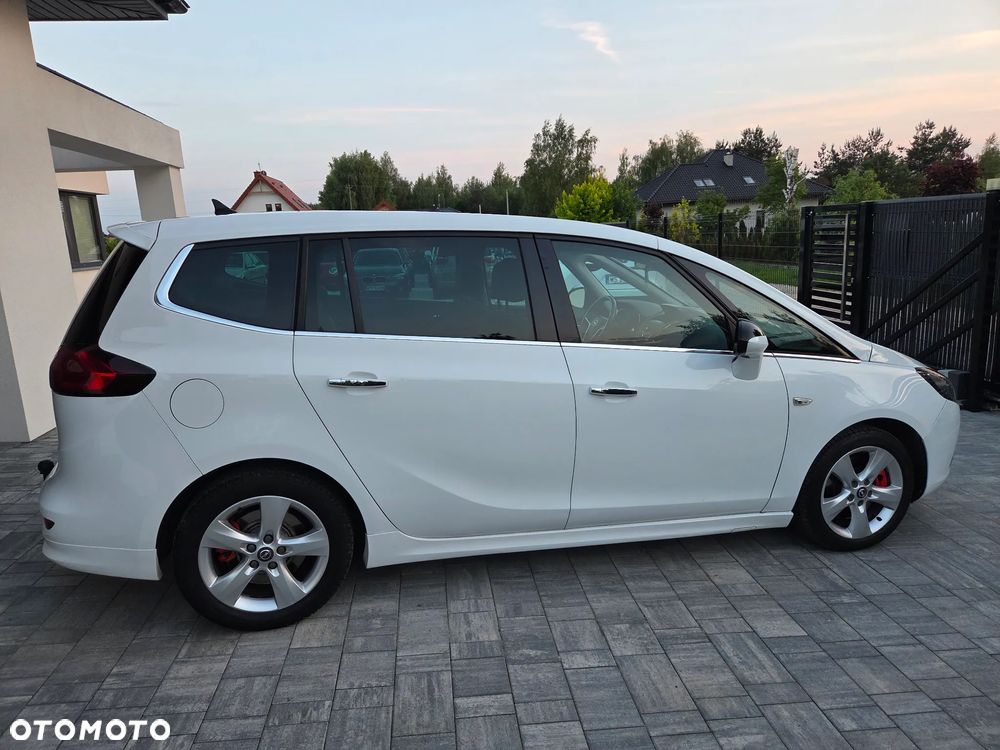 Opel Zafira Tourer 2.0 CDTI Automatik Business Edition - 4