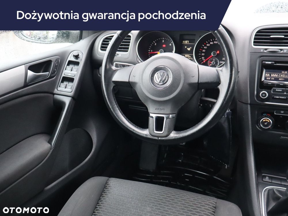 Volkswagen Golf - 9