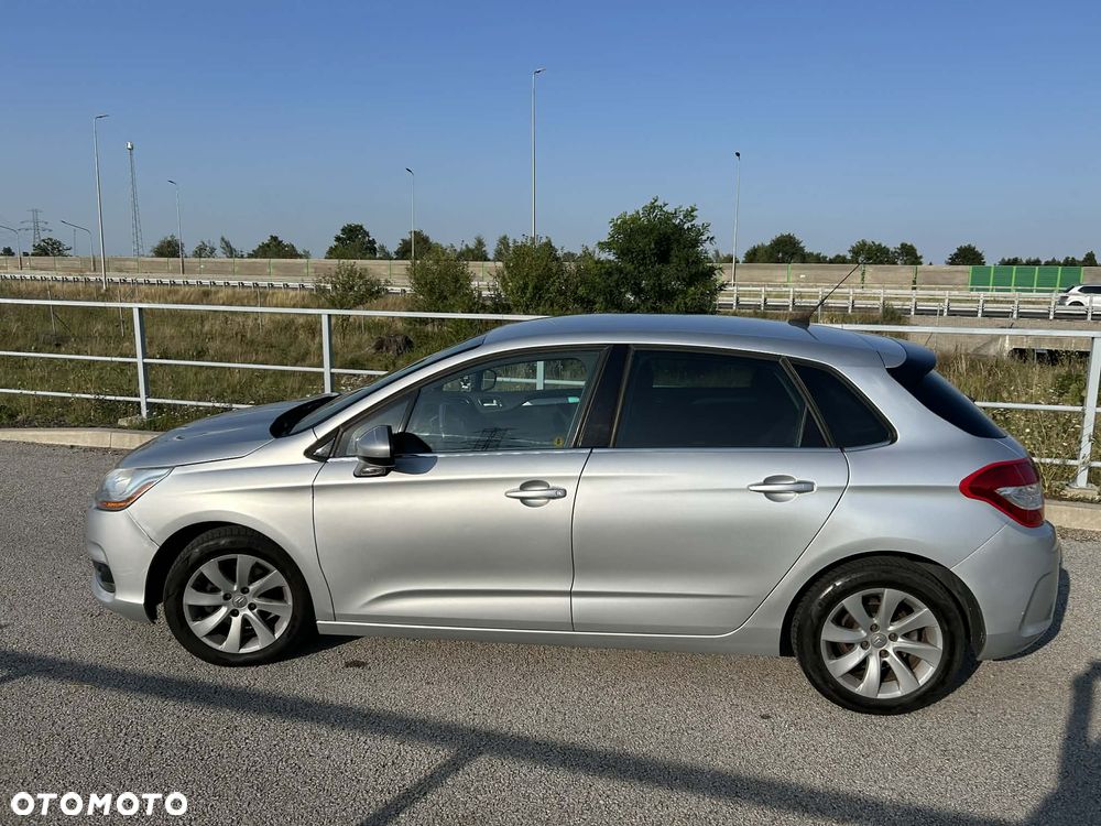 Citroën C4 VTi 120 Attraction - 4
