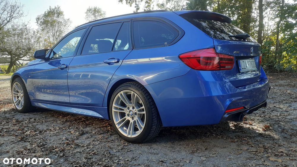 BMW Seria 3 320i xDrive M Sport - 10