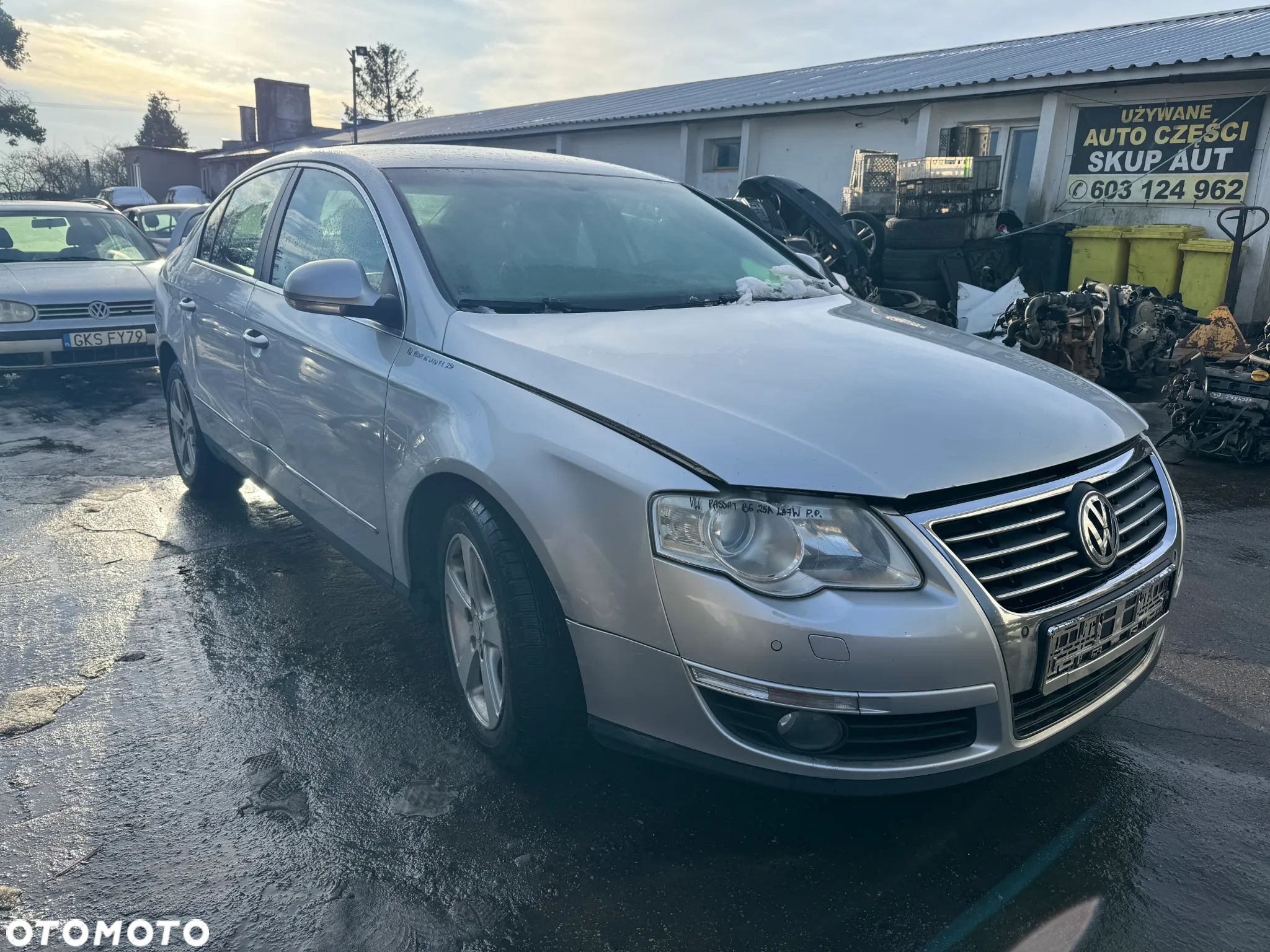VW PASSAT B6 LAMPA PRAWA PRZEDNIA PRAWY PRZÓD - 10