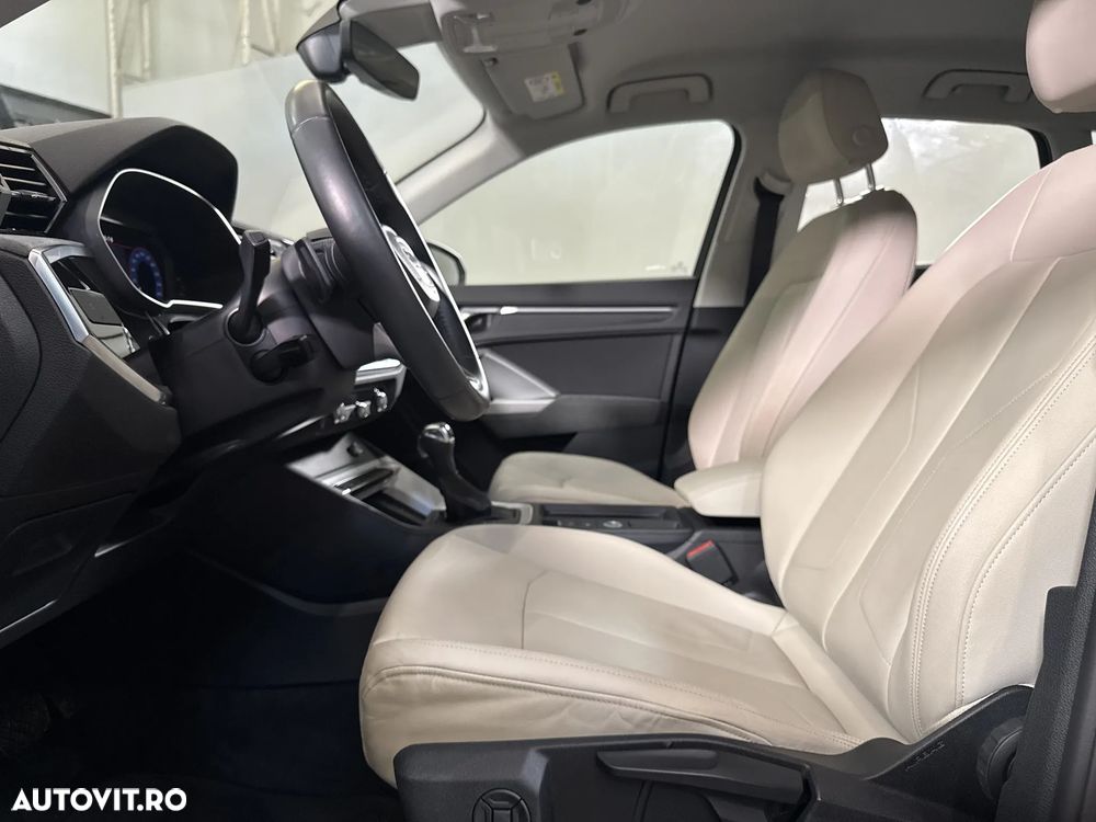 Audi Q3 35 TFSI S tronic - 22