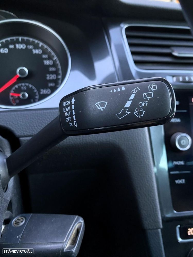 VW Golf Variant 1.6 TDi Confortline - 12