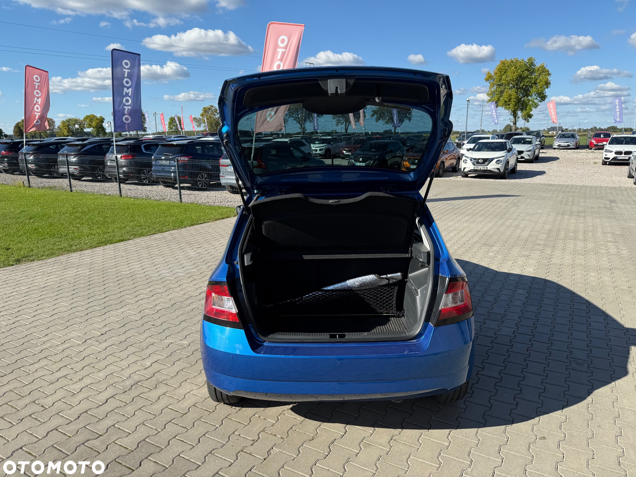 Skoda Fabia 1.0 TSI Style Color - 23