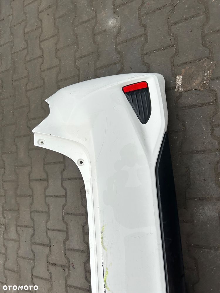 Toyota Yaris III lift 2017-2020 zderzak tył tylny - 5
