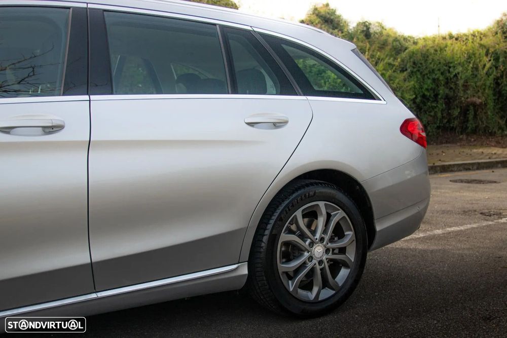 Mercedes-Benz C 180 - 17