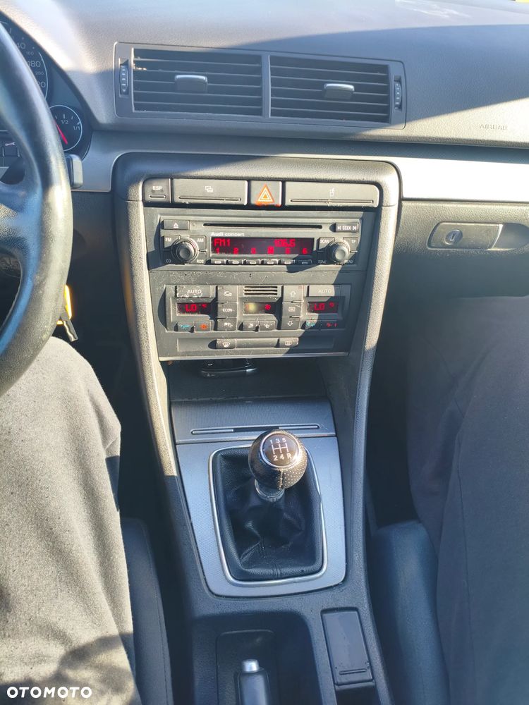 Audi A4 Avant 1.8T - 19