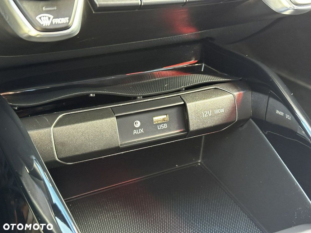 Kia Stonic 1.0 T-GDI 120 Spirit - 28