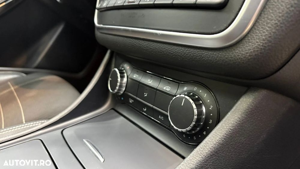 Mercedes-Benz GLA 200 d 4MATIC Aut. - 36