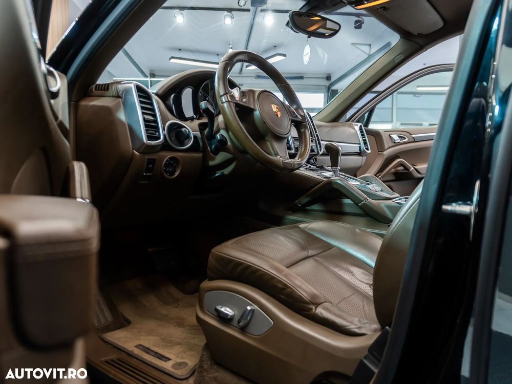 Porsche Cayenne Tiptronic S - 20