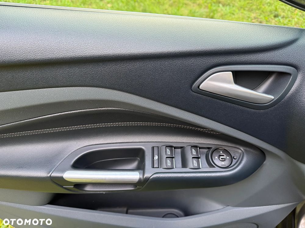 Ford C-MAX 1.6 TDCi Titanium - 16