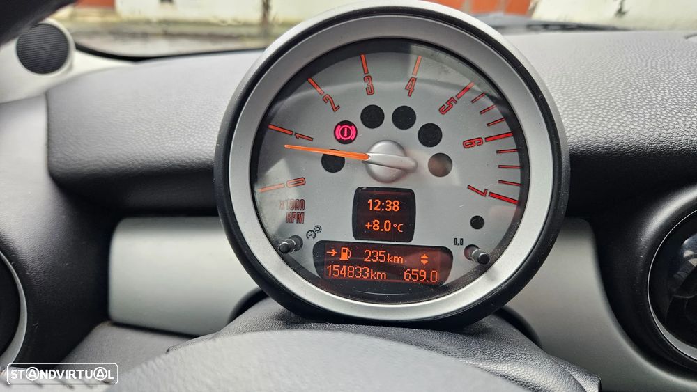 MINI Clubman Cooper D - 4