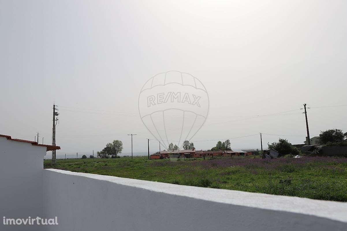 Moradia T2 para venda - Grande imagem: 3/13