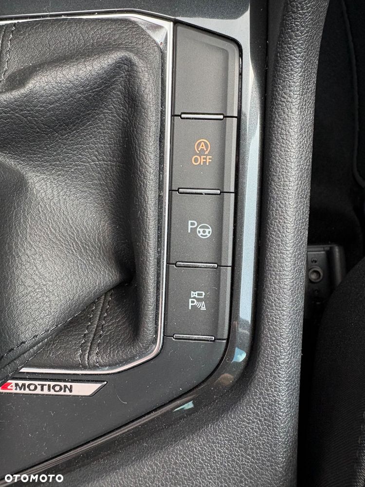 Volkswagen Tiguan 2.0 TSI 4Mot Elegance DSG - 29