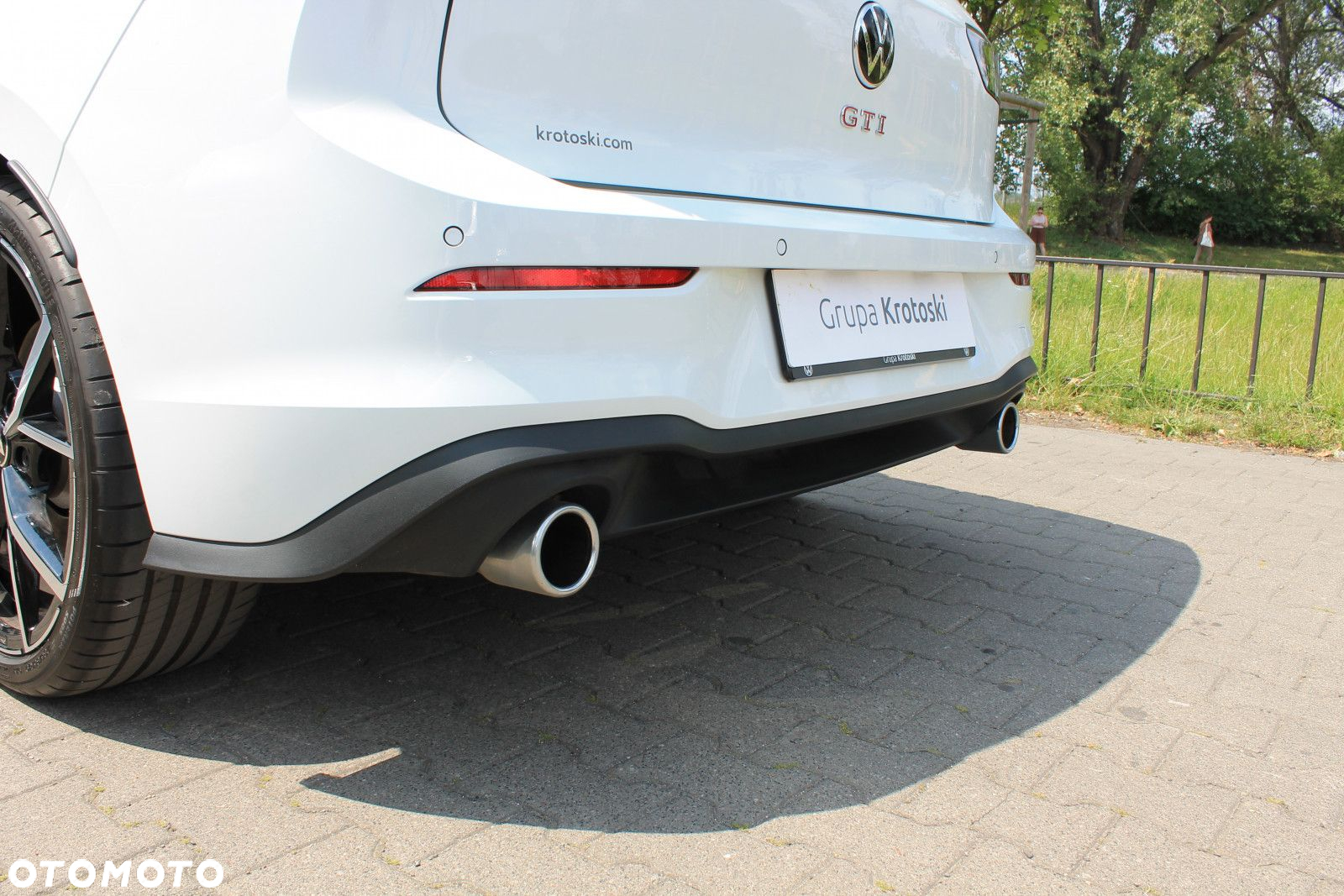 Volkswagen Golf - 6